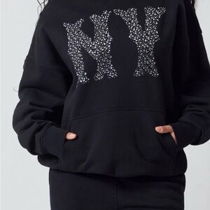 PacSun Black NY Graphic Women's Sweater